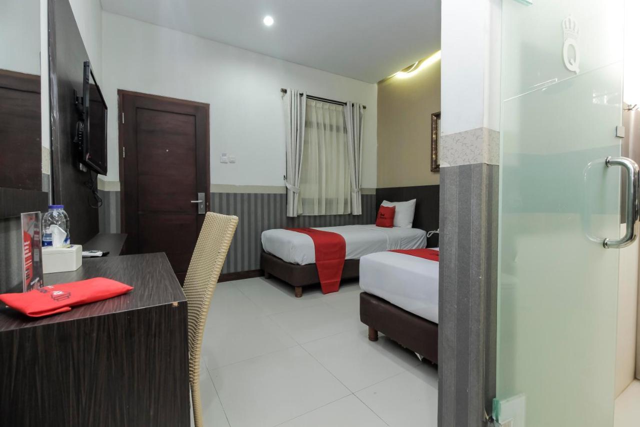 Reddoorz Plus @ Tuparev Cirebon Hotel Екстериор снимка